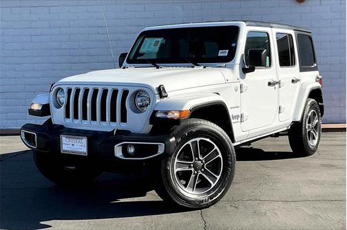 2023 Jeep Wrangler 4-Door Sahara 4x4