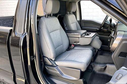 Agate Black Metallic 2025 Ford F-150 XL
