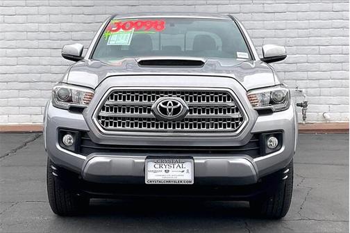 2017 Toyota Tacoma TRD Sport