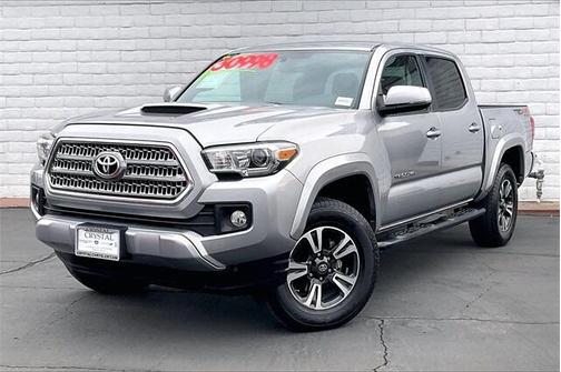 2017 Toyota Tacoma TRD Sport