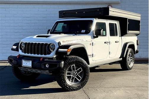 2025 Jeep Gladiator Mojave