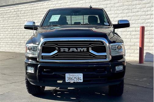 2017 RAM 2500 Limited Crew Cab 4x4 6'4' Box