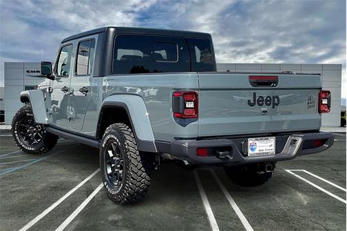 2025 Jeep Gladiator Willys