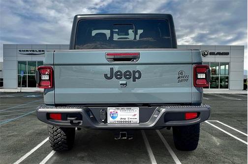 2025 Jeep Gladiator Willys