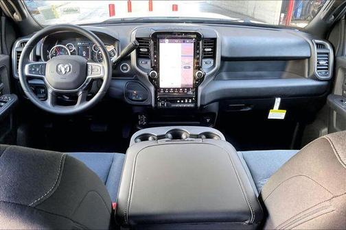 2026 RAM 2500 Tradesman Crew Cab 4x4 6'4' Box