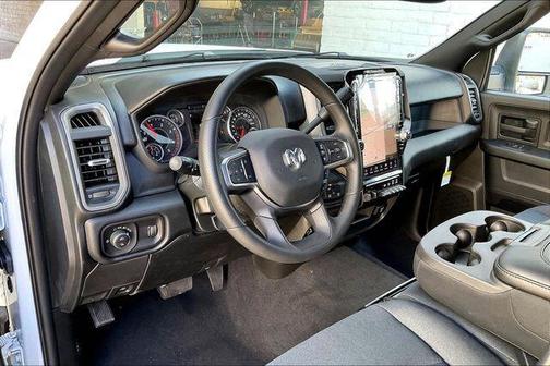 2026 RAM 2500 Tradesman Crew Cab 4x4 6'4' Box