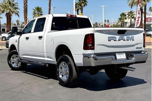 2025 RAM 2500 Tradesman Crew Cab 4x4 6'4' Box