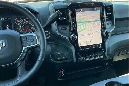 2025 RAM 2500 Tradesman Crew Cab 4x4 6'4' Box