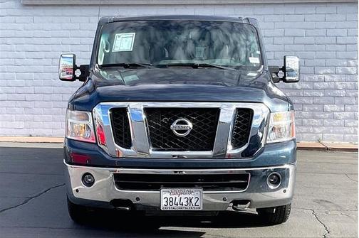 2018 Nissan NV Passenger NV3500 HD SL V8