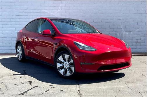 2022 Tesla Model Y Long Range Dual Motor All-Wheel Drive