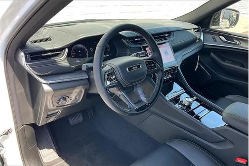 2025 Jeep Grand Cherokee L Overland