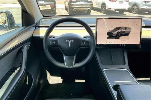 2023 Tesla Model Y Long Range Dual Motor All-Wheel Drive