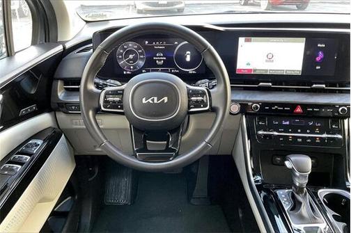 2024 Kia Carnival SX