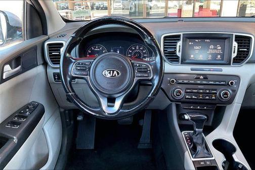 Sparkling Silver 2017 Kia Sportage EX