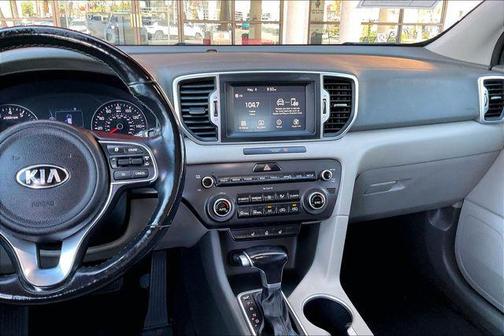 Sparkling Silver 2017 Kia Sportage EX