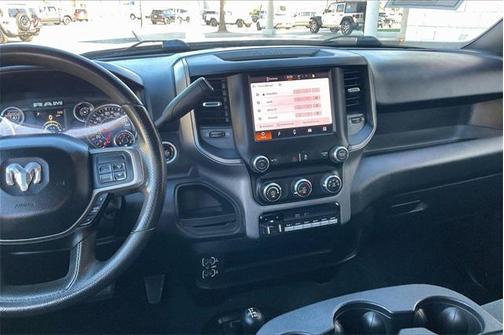 2022 RAM 3500 Tradesman Crew Cab 4x4 6'4' Box