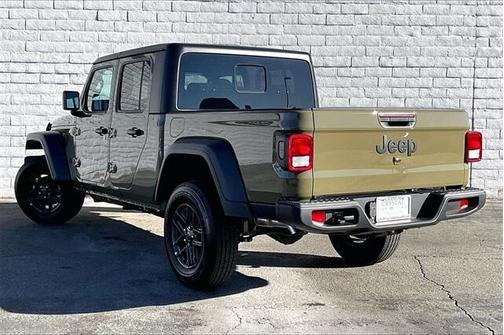 2026 Jeep Gladiator Sport S
