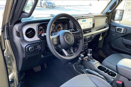 2026 Jeep Gladiator Sport S