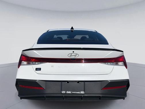 2025 Hyundai ELANTRA Sport