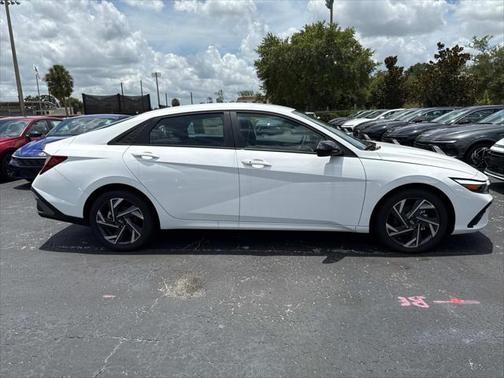 2025 Hyundai ELANTRA Sport