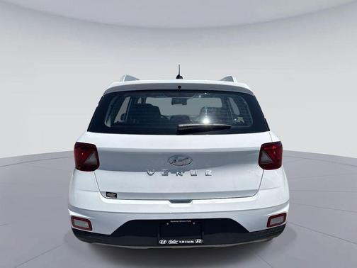 Lunar White 2026 Hyundai VENUE SEL