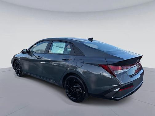 2026 Hyundai ELANTRA Sport