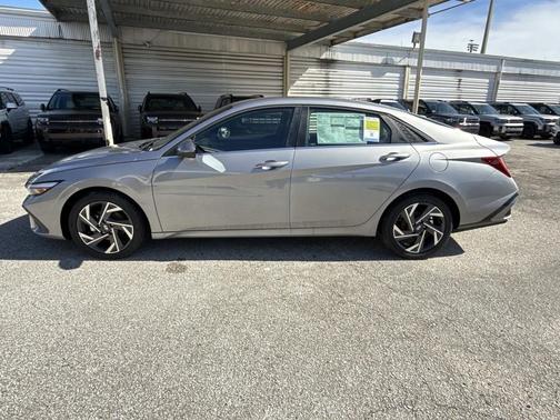 2025 Hyundai ELANTRA HEV Limited