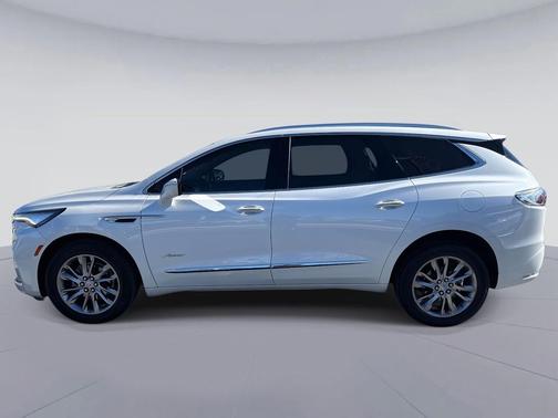 2023 Buick Enclave Avenir AWD