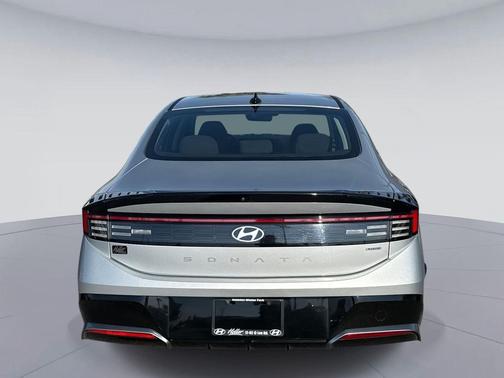 2024 Hyundai SONATA Hybrid SE
