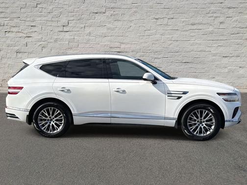 2025 Genesis GV80 2.5T