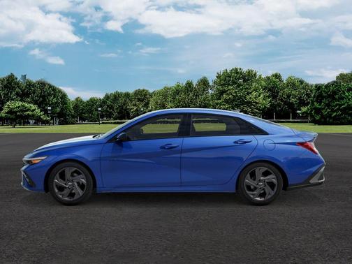 2026 Hyundai ELANTRA Sport