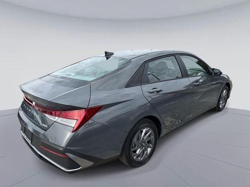 2025 Hyundai ELANTRA HEV Blue