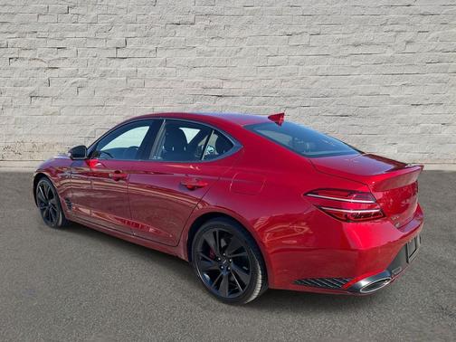 2022 Genesis G70 3.3T AWD