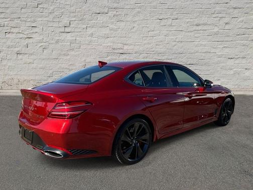 2022 Genesis G70 3.3T AWD