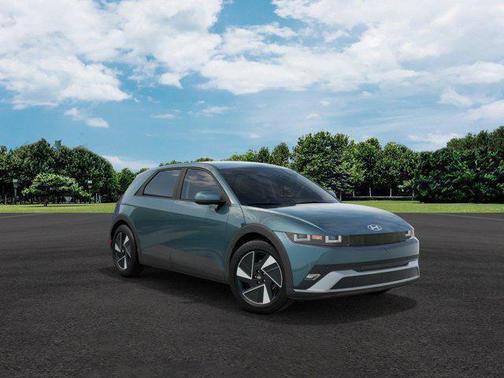 2025 Hyundai IONIQ 5 SE