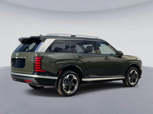 Titan Green 2026 Hyundai PALISADE Limited