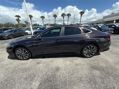 2023 Hyundai SONATA Limited