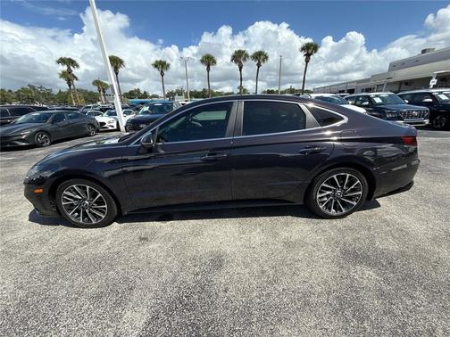 2023 Hyundai SONATA Limited