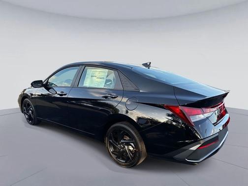 2026 Hyundai ELANTRA Sport