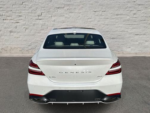 2025 Genesis G70 2.5T AWD