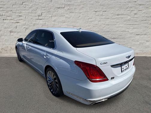 2017 Genesis G90 Premium