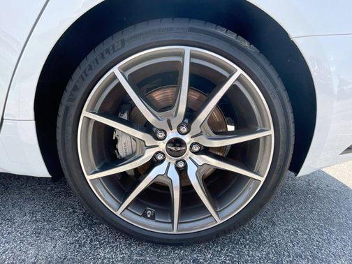 2024 Genesis G70 2.5T RWD