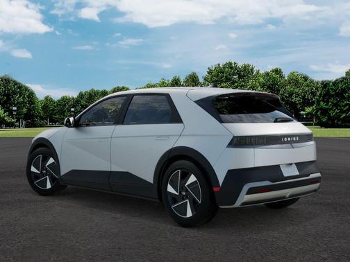 Atlas White Matte 2026 Hyundai IONIQ 5 SEL