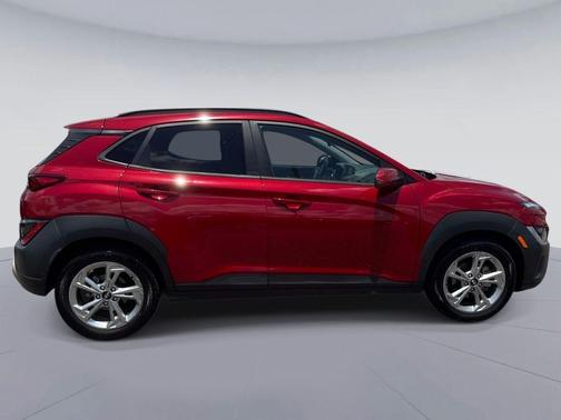 Pulse Red 2022 Hyundai KONA SEL