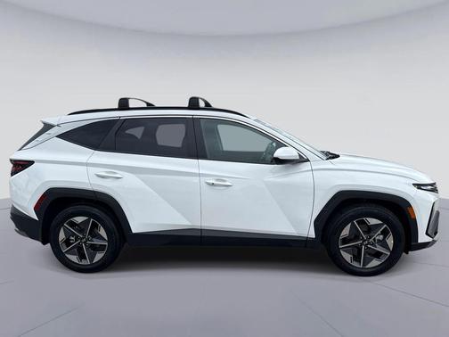 Serenity White Pearl 2026 Hyundai TUCSON SEL