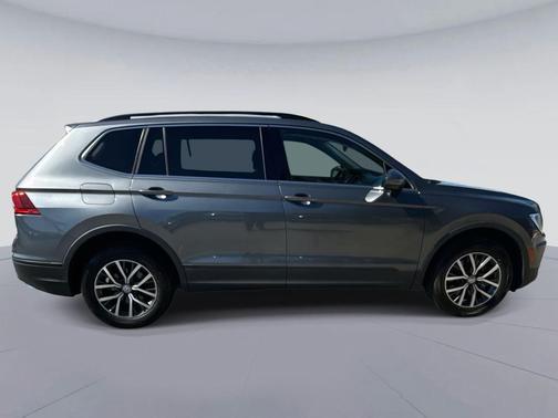 2019 Volkswagen Tiguan 2.0T SE