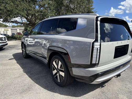 2026 Hyundai IONIQ 9 SEL