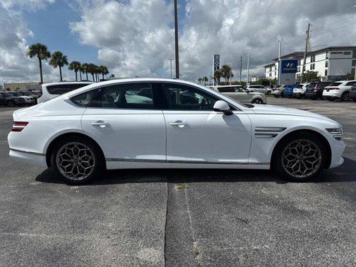 2024 Genesis G80 2.5T AWD