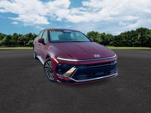 2024 Hyundai SONATA Hybrid SE