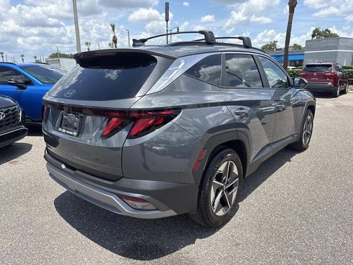 Ecotronic Gray 2026 Hyundai TUCSON SEL